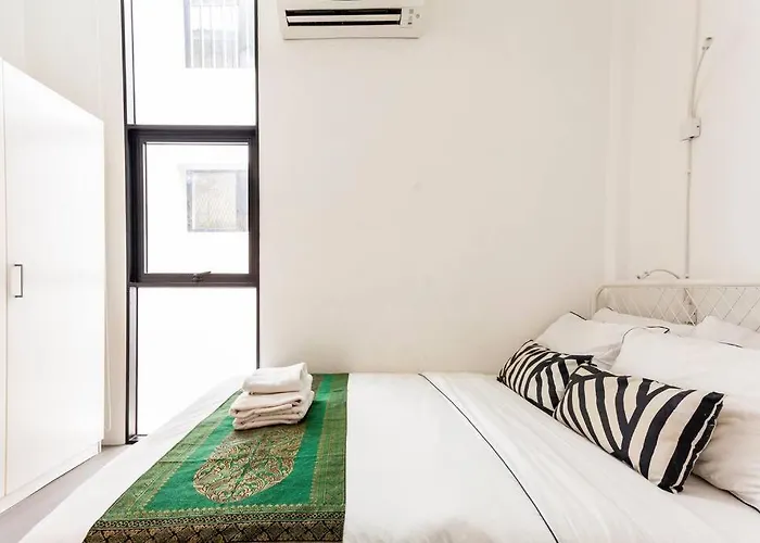 Miq_5br/silom Bts,mrt/wifi 1000mb/jacuzzi/16pax 別墅 *